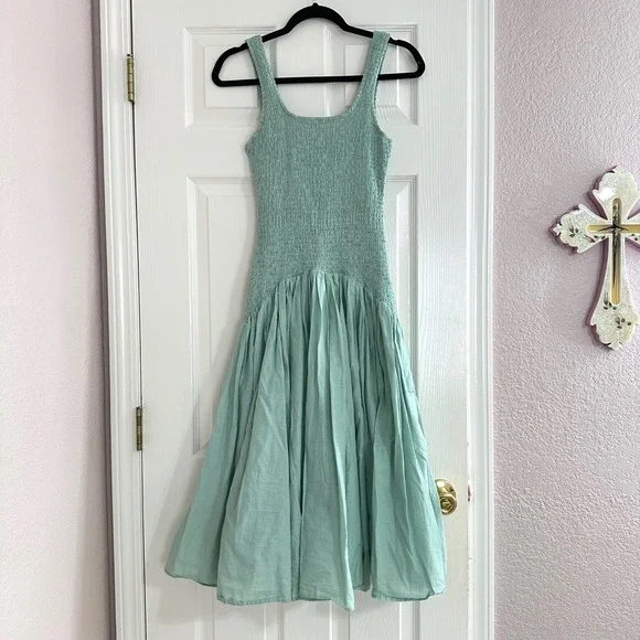 Hutch Anthropologie Green Sleeveless Smocked Drop Waist Midi Dress Women's  Small - joarbit.com